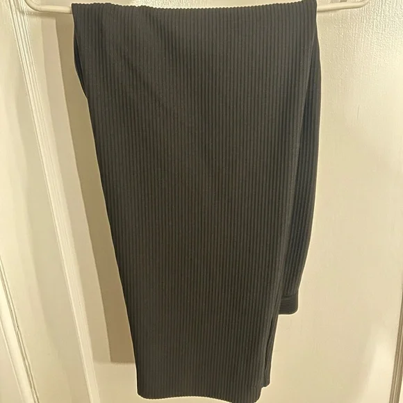 River Island London Black Plisse Smart Trousers NWOT - Picture 1 of 5